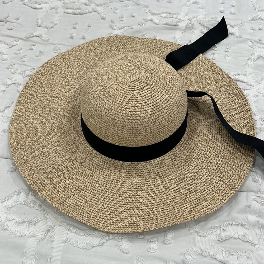 Sun Hat with Black Bow🖤